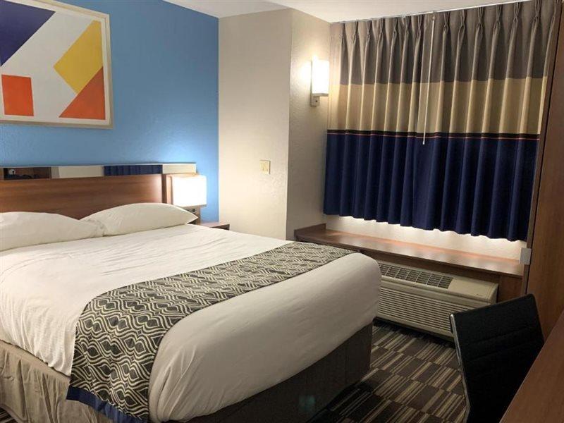Microtel Inn & Suites By Wyndham Fond Du Lac Eksteriør billede