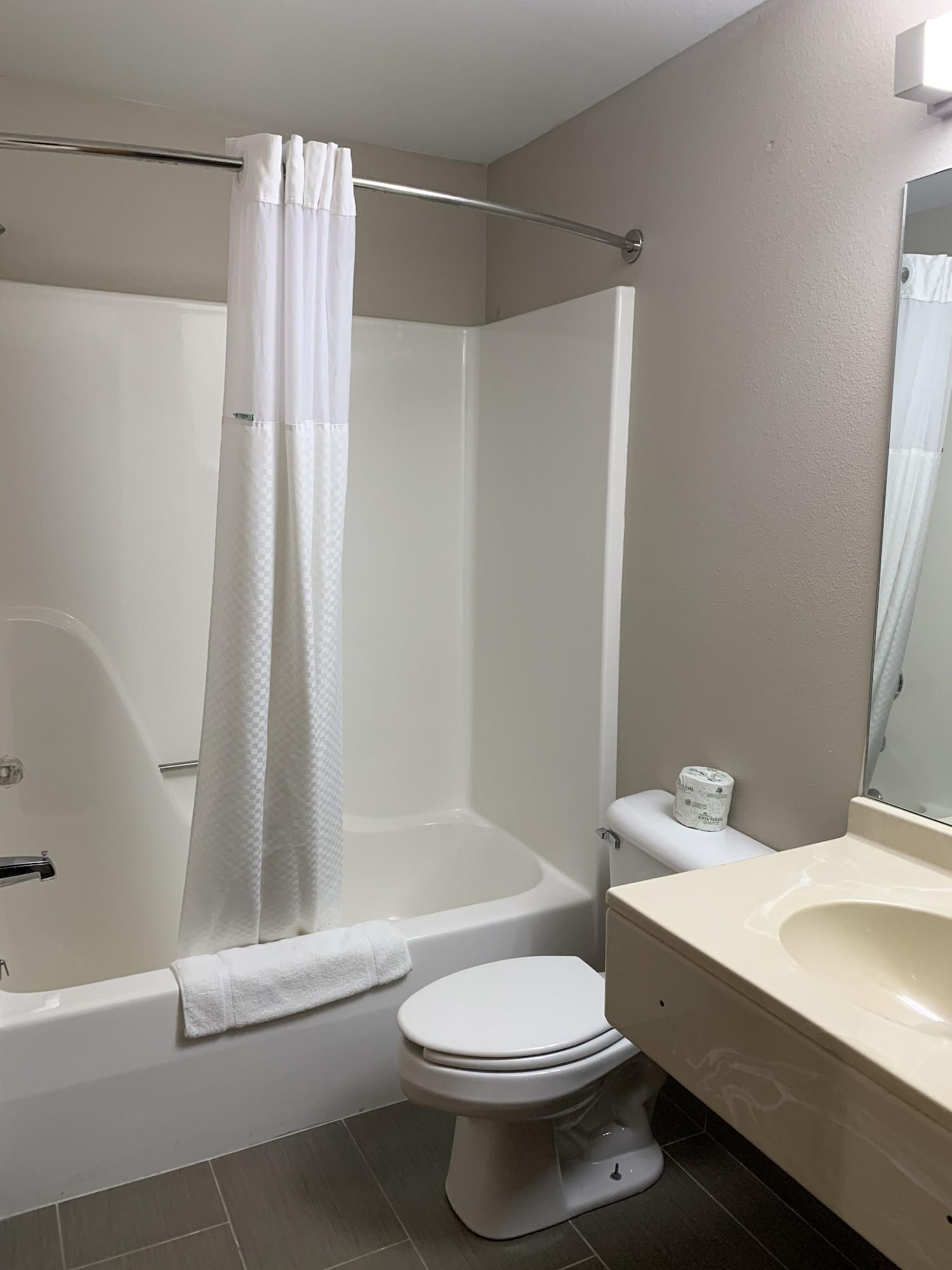 Microtel Inn & Suites By Wyndham Fond Du Lac Eksteriør billede