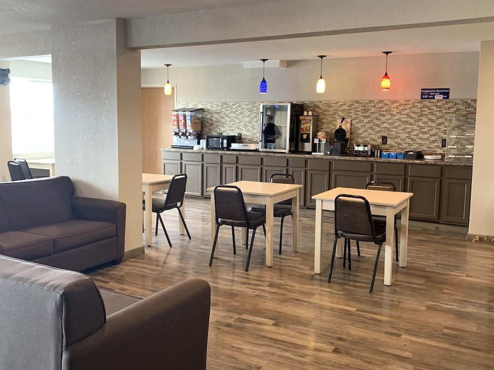 Microtel Inn & Suites By Wyndham Fond Du Lac Eksteriør billede