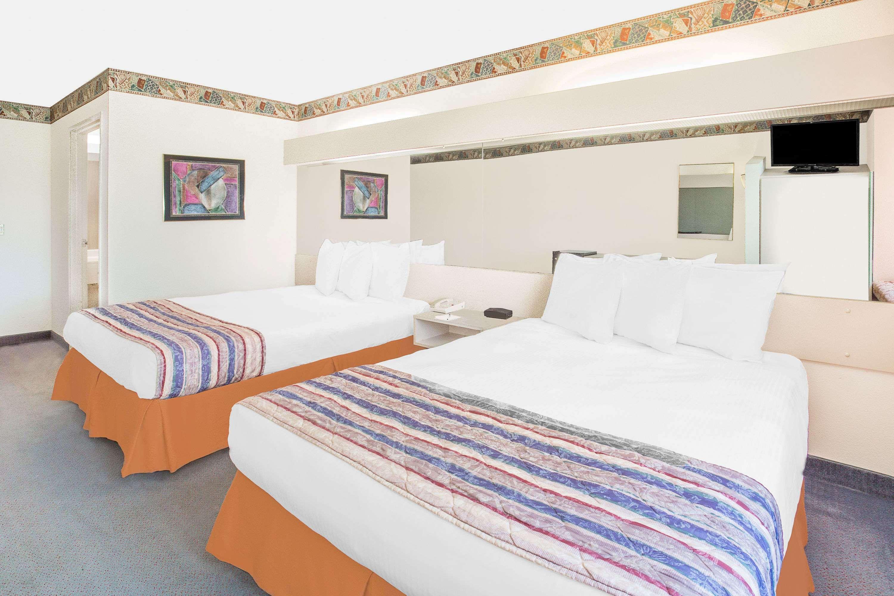 Microtel Inn & Suites By Wyndham Fond Du Lac Eksteriør billede